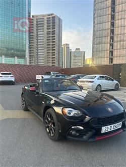 فيات 124 سبايدر
